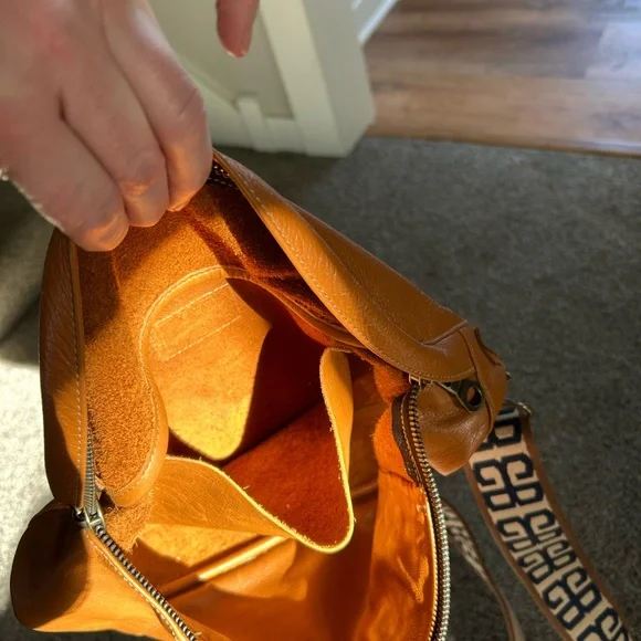 Brown Leather Belt Bag with Patterned Strap - Picture 5 of 8